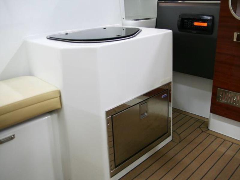 ALFA 4 Alfastreet 23 Cabin