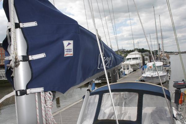 2001 Dufour 32 Classic