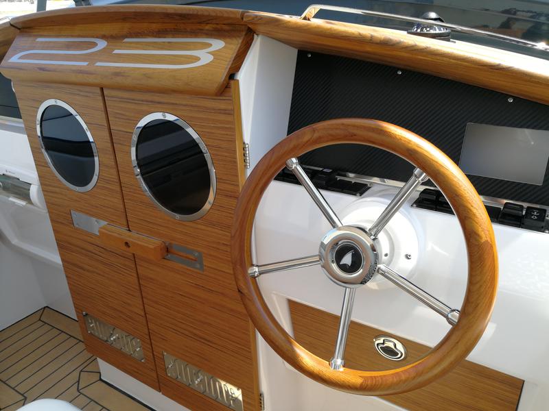 ALFA 13 Alfastreet 23 Cabin Electric Prestige Line