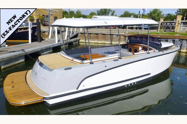 ALFA 16 Alfastreet 23 Cabin Electric Prestige Line