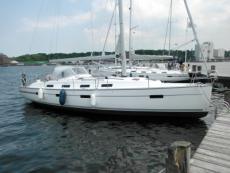 2012 BAVARIA 40 CRUISER