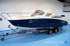 2011 Karnic 2452 Sundeck with Suzuki 250HP (Stock Boat with Warranty)