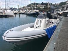 2004 Cobra Ribs 8.6m Nautique