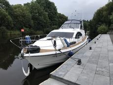 Broom 39 Mint Condition