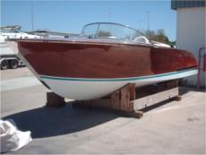 2016 CUSTOMBUILT 7 WOODEN