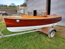 12ft. MORGAN GILES VINTAGE MOTOR-LAUNCH - professionally restored
