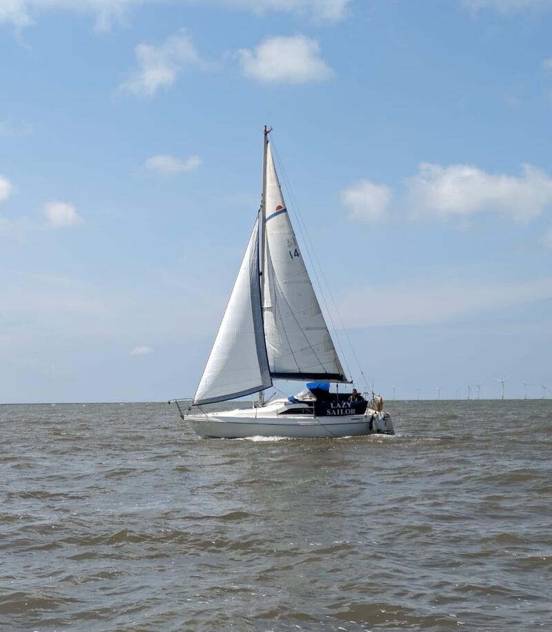 UK: Hunter Horizon 26