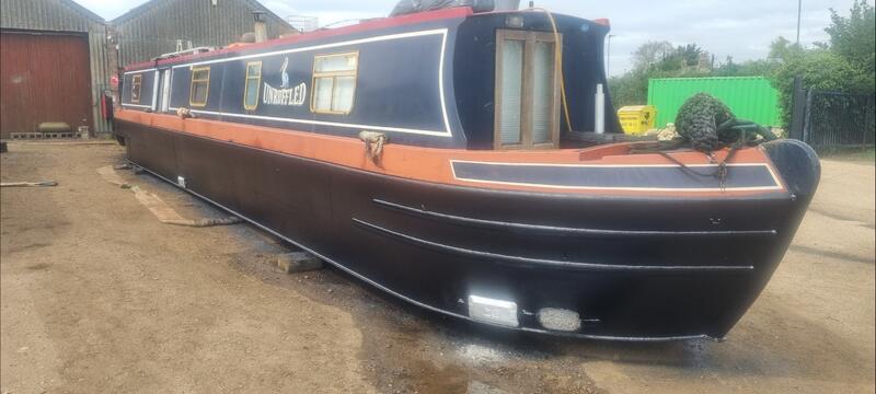 UK: 57ft Crusier Stern NB Built 2007 Genuine Sale