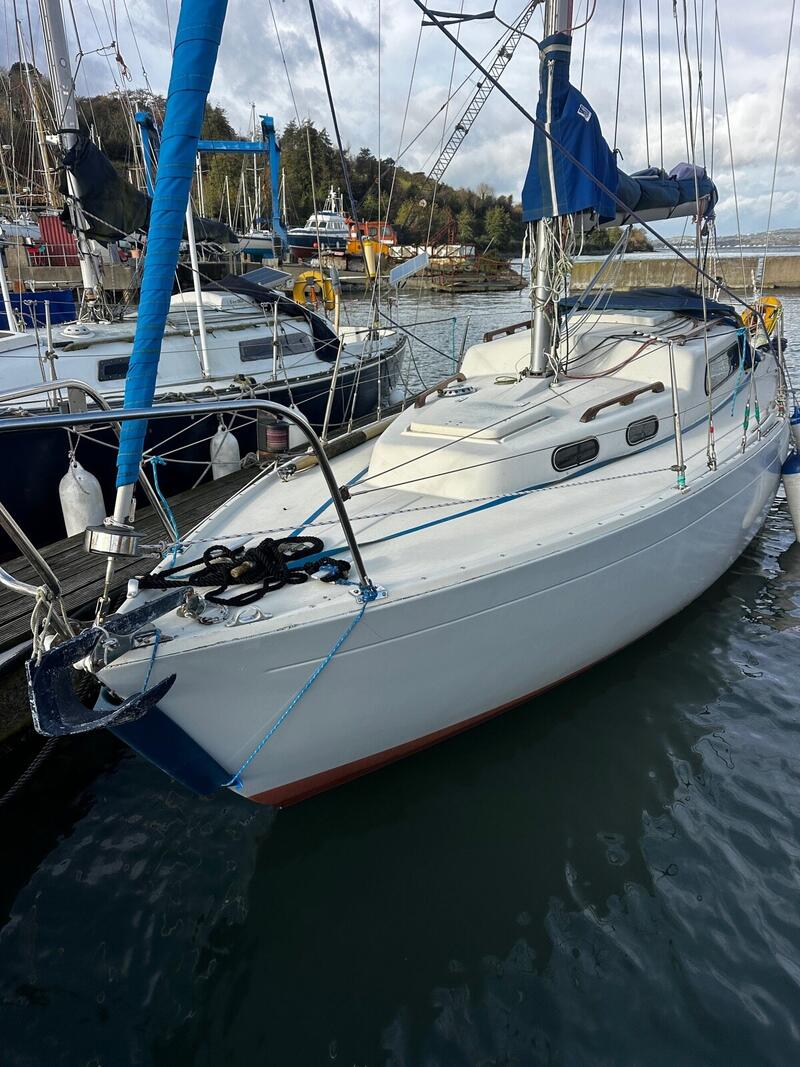 Ireland: Albin vega 27