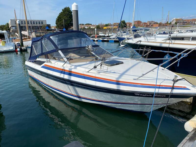 UK: Sunseeker Portofino XPS25  ndash  Twin V6s