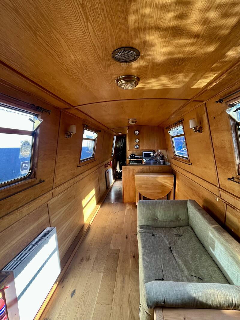 UK: Beautiful  cared for 56 rsquo  trad narrowboat