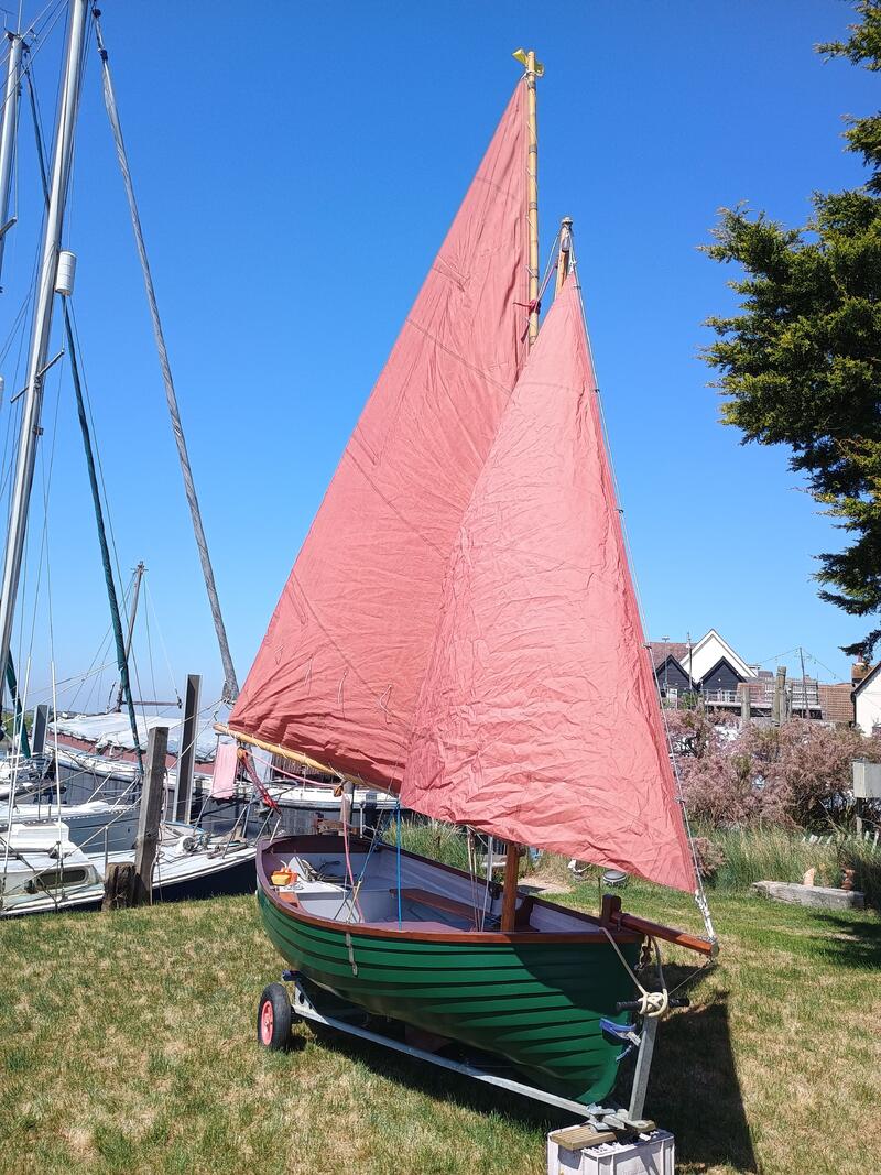 UK: 12ft Smack  039 s Boat