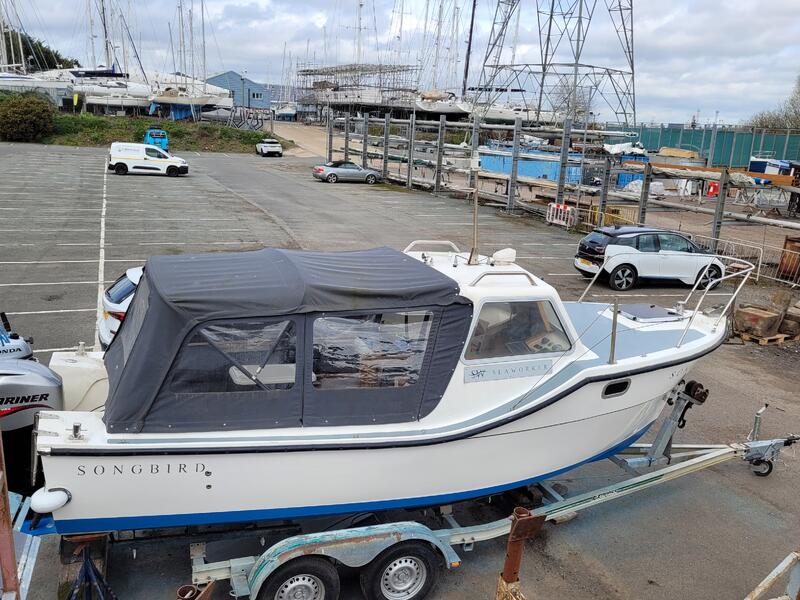 UK: Seaworker 22