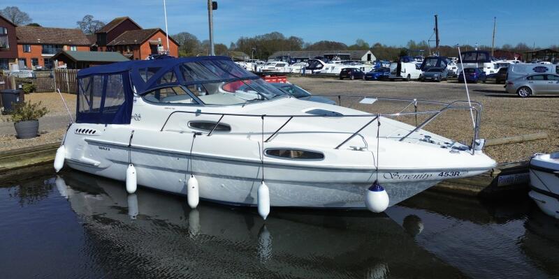 UK: Sealine 310 Ambassador