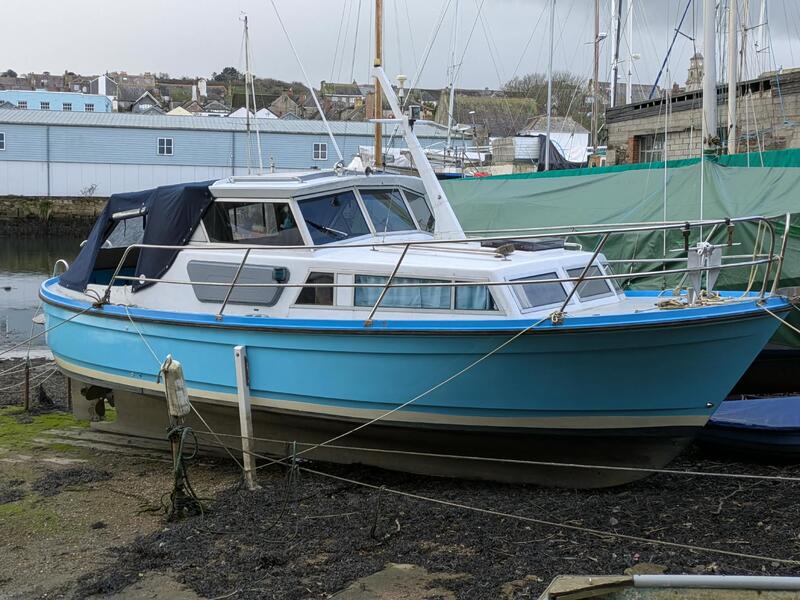 UK: Cutlass 26 Motor Cruiser