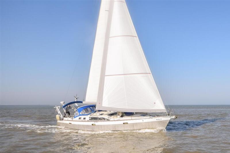 UK: 2002 Ovni 455