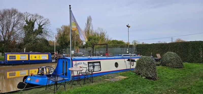 UK: 37ft 1988 Narrowboat