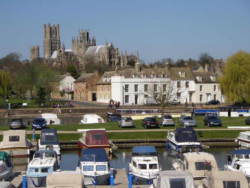 UK: Moorings   Leisure   Annual