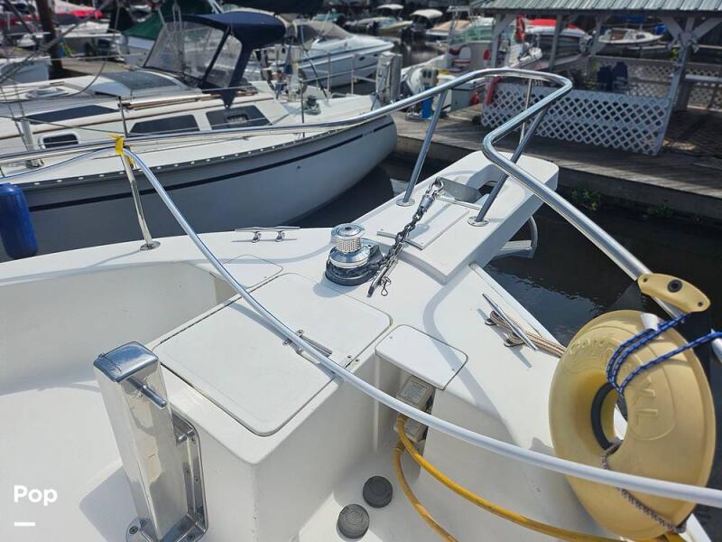 2002 Mainship 390 Trawler