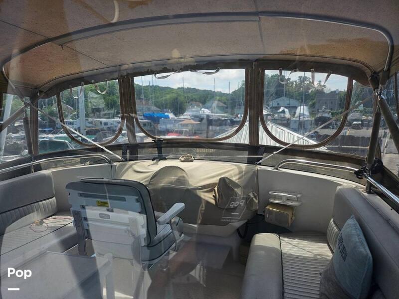2002 Mainship 390 Trawler