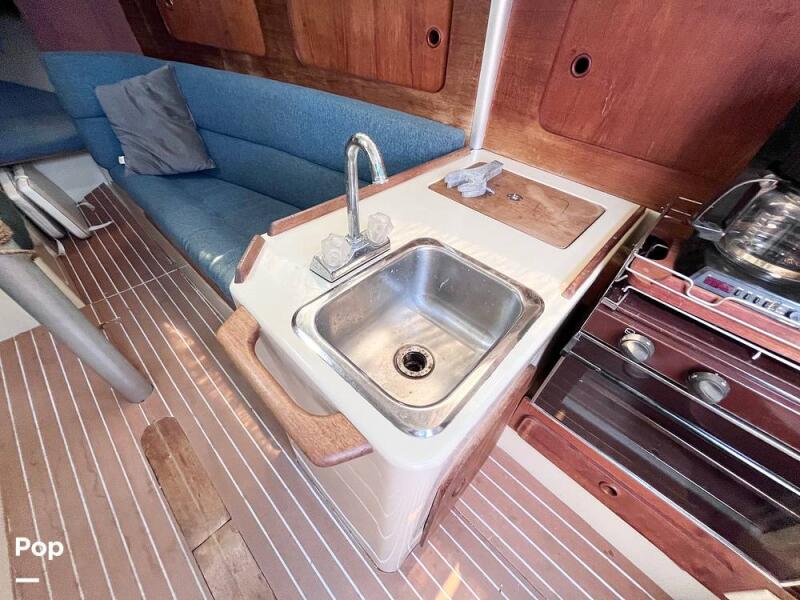 1986 Mirage 29