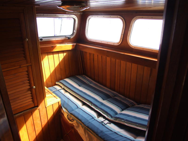 42ft Steel Cruiser - price reduction!