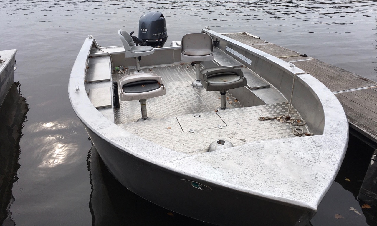 Boats for sale Canada, boats for sale, used boat sales, Commercial Vessels  For Sale New 19′ x 8′ Aluminum Work/Fishing Tiller Boat - Apollo Duck