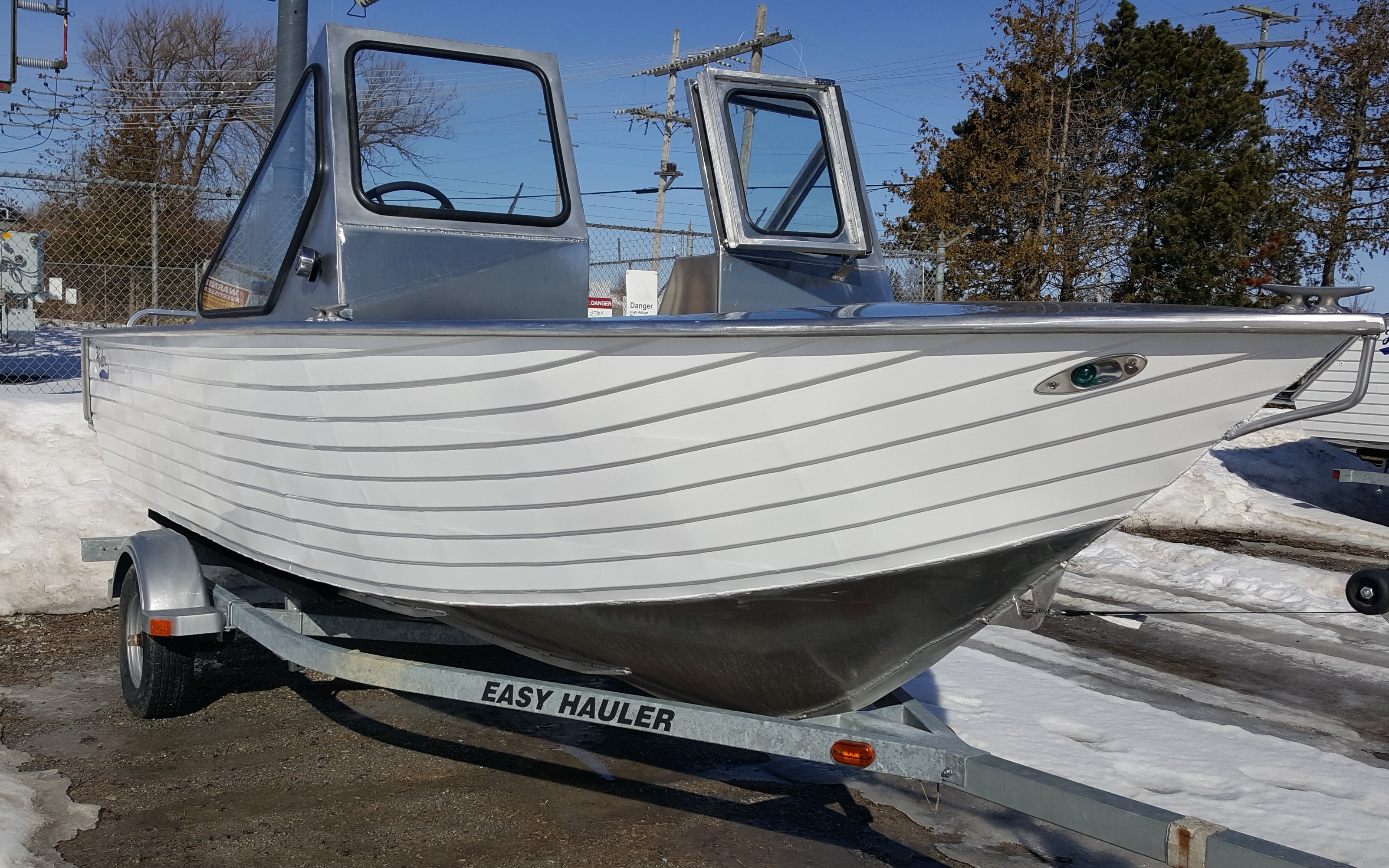 Boats for sale Canada, boats for sale, used boat sales, Fishing Boats For  Sale New 18' Aluminum Work/Ski/Fishing Boat - Apollo Duck
