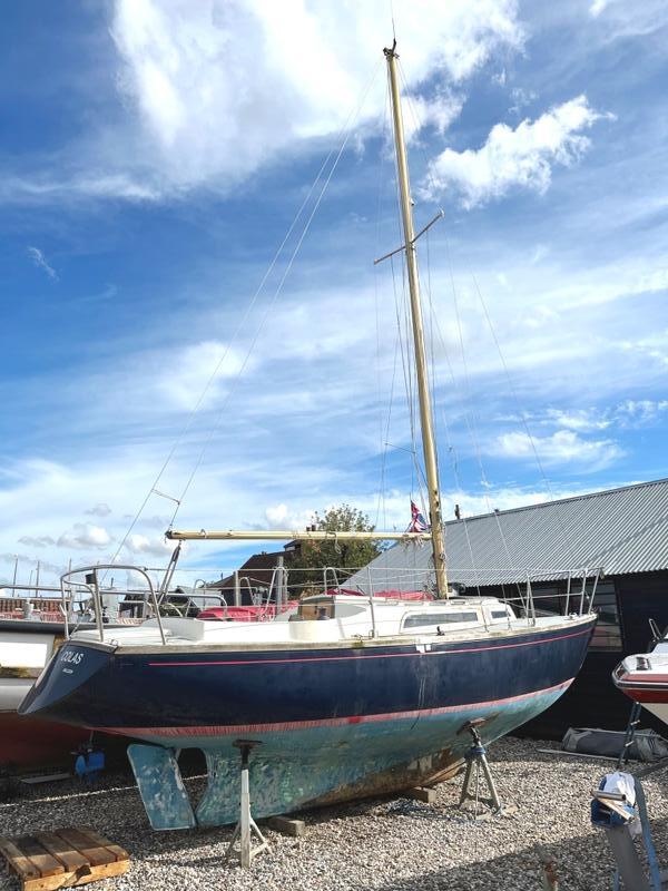 elizabethan yachts for sale uk