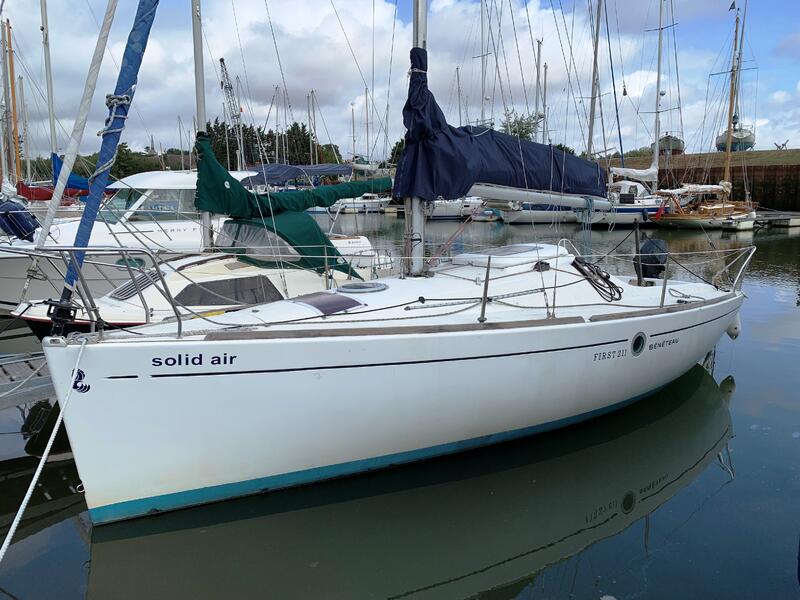 Beneteau First 211 for sale UK, Beneteau boats for sale, Beneteau used ...