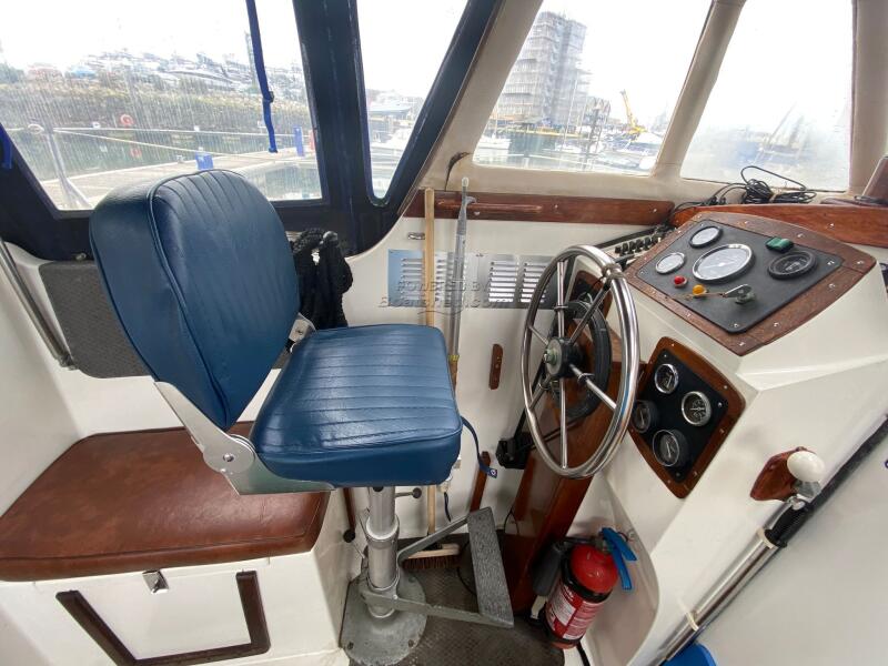 Meridian 31 for sale UK, Meridian boats for sale, Meridian used boat