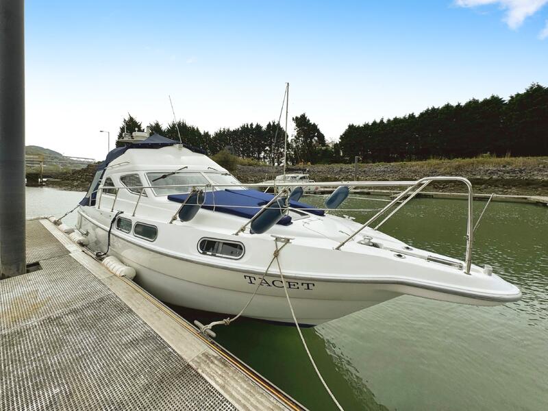 Sealine 320 Statesman Boats for sale Wales, Sealine boats for sale