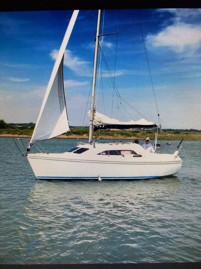 hunter ranger 245 yachts for sale uk