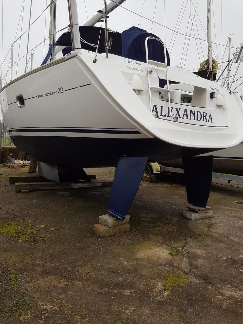 Jeanneau Sun Odyssey 32 for sale UK, Jeanneau boats for sale, Jeanneau