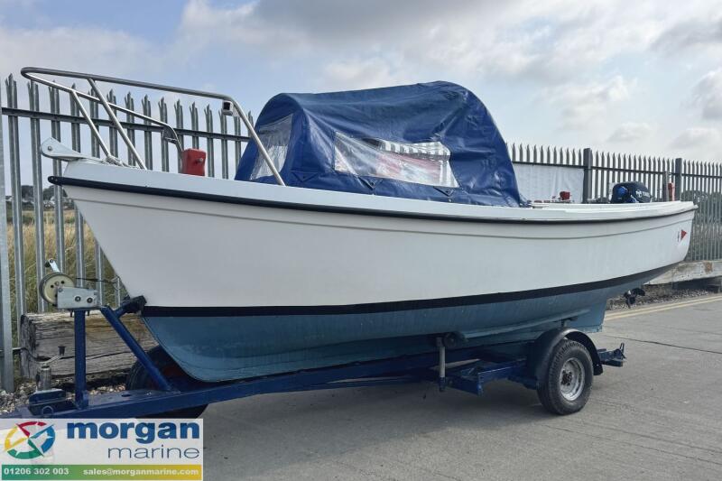 UK: Oyster  16 Launch
