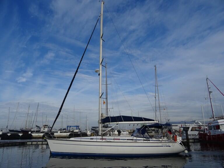 Spain: Bavaria 44 4   4 Cabin   Ready to sail