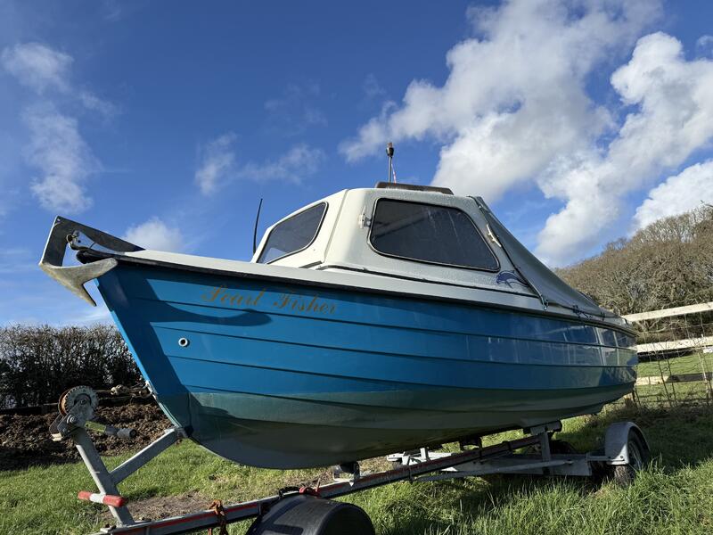 UK: Orkney Coastliner  20hp  amp  Trailer