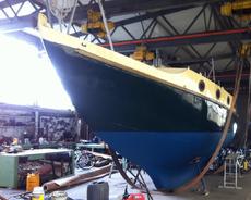 underwater hull profile  - bow