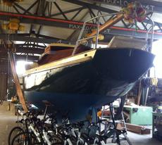 underwater hull profile - stern