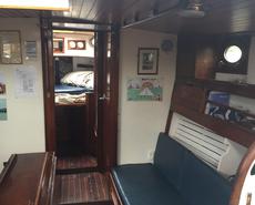 saloon - starboard side