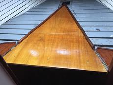 vee insert in fore-cabin