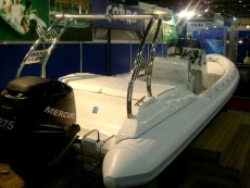 Cobra Nautique 8.6m