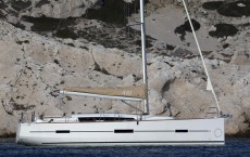 Dufour Grand Large 410