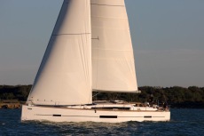 Dufour Grand Large 500